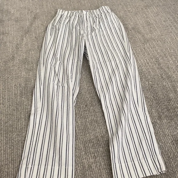 Brandy Melville linen pants